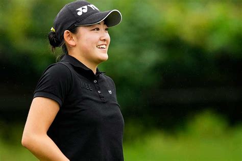 岩井ツインズの妹・千怜がプロ3戦目で初優勝！ 19歳が大逆転「強気を貫いて良かった」 The Answer