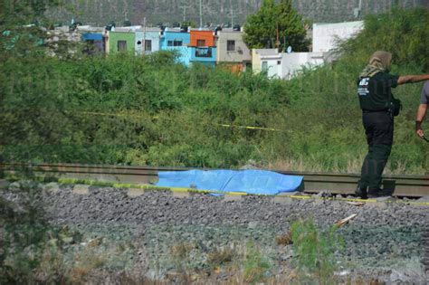 Hombre Se Avienta Al Tren Para Suicidarse