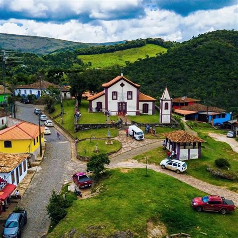 ISSO É MINAS on Instagram Ibitipoca sua linda Ruas de pedrinhas