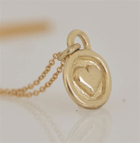 14k Solid Gold Necklace Gold Heart Pendant Dainty Gold Etsy