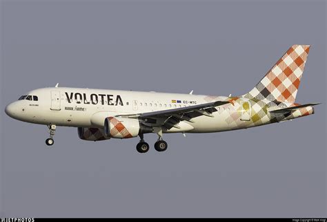 EC MTC Airbus A319 111 Volotea Maik Voigt JetPhotos