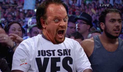 The Undertakers Crazy Laugh Face At Summerslam Is Now A Meme