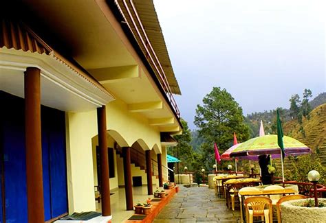 Hotels in Kausani - The Heritage Resort Kausani : r/india_tourism