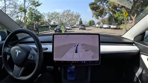 Teslas “full Self Driving” Sees Pedestrian Chooses Not To Slow Down Ars Technica