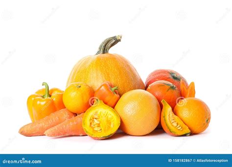 Calabazas Naranjas Zanahorias Y Pimientos Aislados En Blanco Imagen