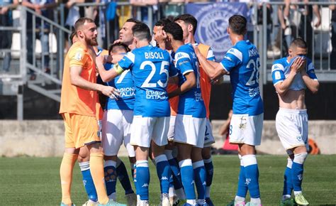 Brescia Lecco Oggi In Tv Data Orario E Diretta Streaming Serie B