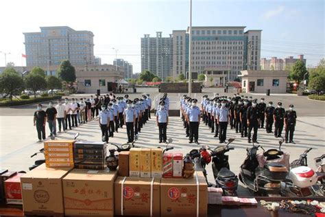 县公安局举行夏季治安打击整治“百日行动”公开退赃大会 部门动态 潢川新闻网 潢川县委县政府门户网站