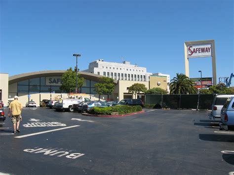 Safeway San Franciscoca Safeway Located At 2020 Market St Flickr