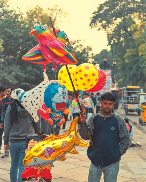 170 Penjual Balon Foto Foto Stok Potret And Gambar Bebas Royalti Istock