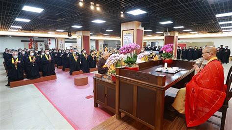 華嚴法會圓滿 心道法師與眾會菩薩相約20周年見 | 蕃新聞