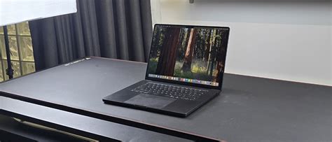 Test Du Macbook Pro Pouces M Pro La Puissance Sublim E