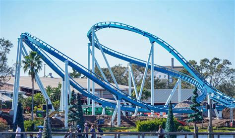 Seaworld S Pipeline Surf Coaster Completes Track Installation