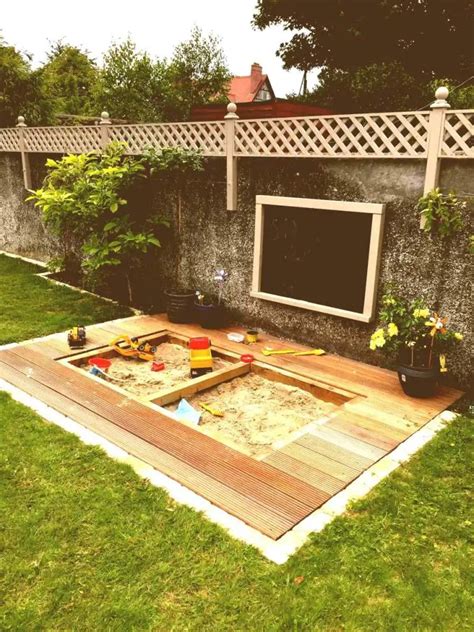 30+ Small Backyard Landscaping Ideas on A Budget (Beautiful Layout)