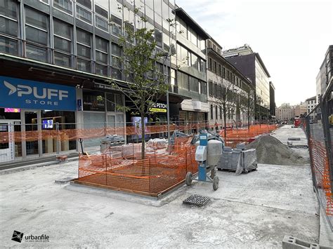 Milano San Babila M Riqualificazione Corso Europa I Primi Alberi