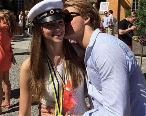 Who is the future wife of William Nylander? How do they meet? Family ...