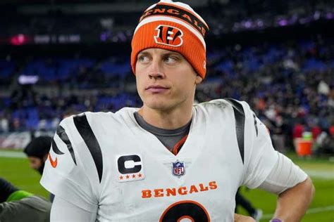 Bengals Qb Joe Burrow Out For Season