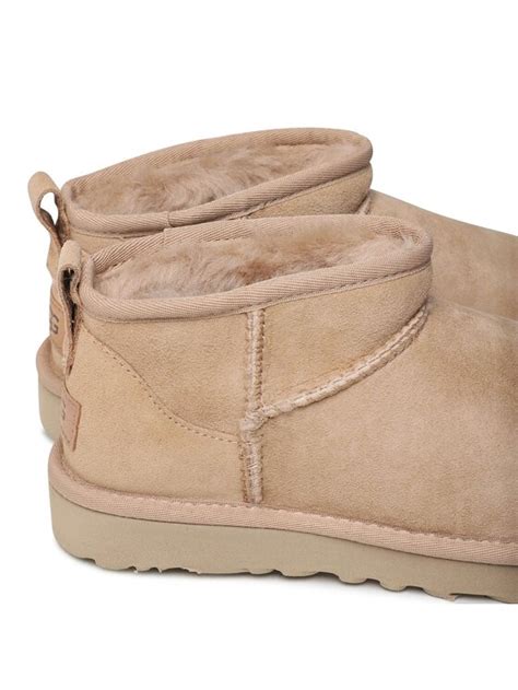 Ugg Stivali Da Neve W Classic Ultra Mini Beige Modivo It