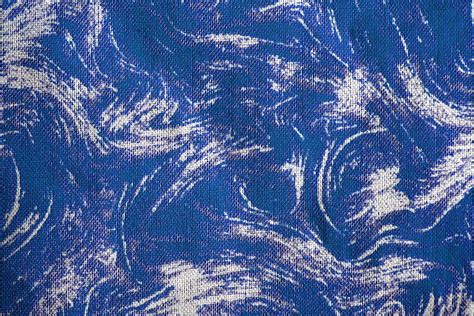 Fabric Texture with Blue Swirl Pattern – Photos Public Domain