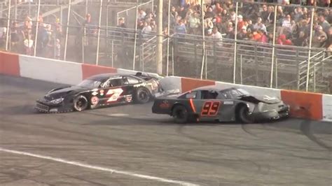 Riverhead Raceway Late Model Crash - YouTube