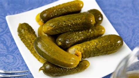 The Unconventional Way Hungarian Pickles Are Fermented