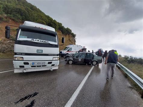 E Irdir Gelendost Karayolunda Kaza Yaral