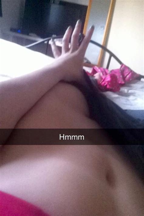 English Model Georgia May Foote NUDE Leaked Pics