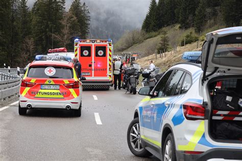 Reanimation bleibt erfolglos Motorradfahrer 55 verunglückt tödlich