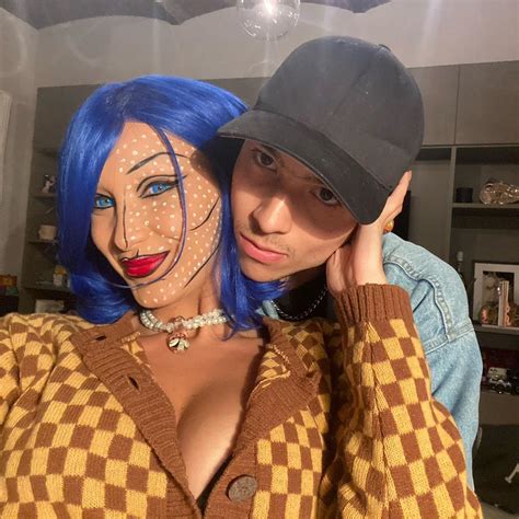 Bella Hadid Sexy Redhead With A Fiery Look At Halloween 15 Pics