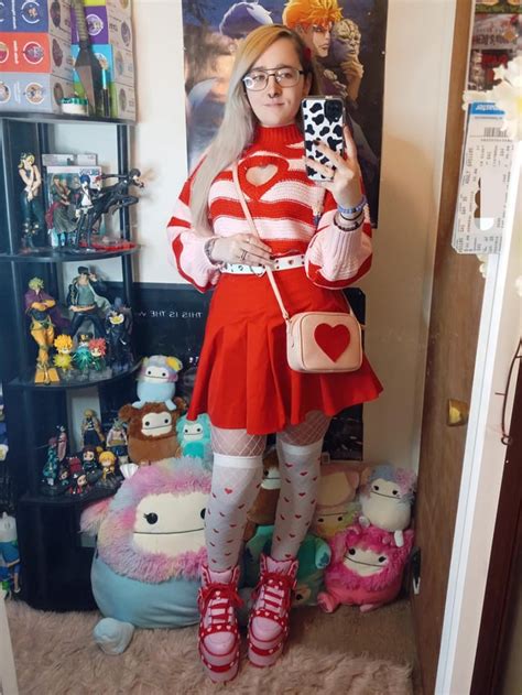 Lovecore 😍🥰 : r/OUTFITS