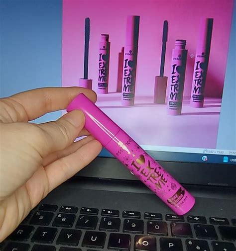 Mascara I Love Extreme Crazy Volume Essence | Recensione