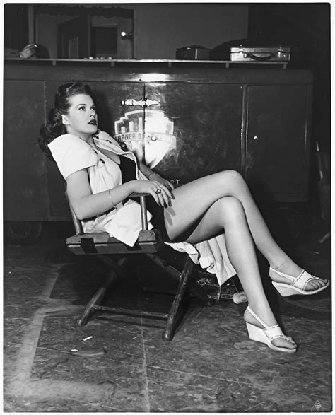 Pin by Vintage Hollywood Classics on Janis Paige | Elizabeth montgomery ...