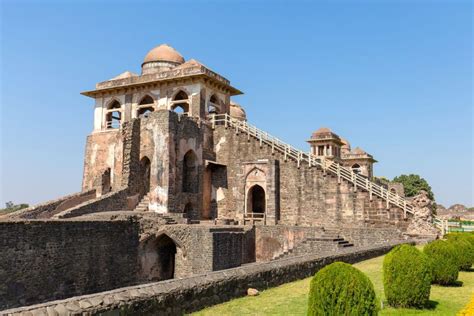 royal enclave group  monuments mandu