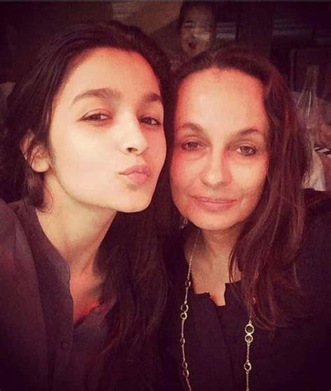 How Alia Bhatt Celebrated Her 22nd Birthday Entertainment Gallery