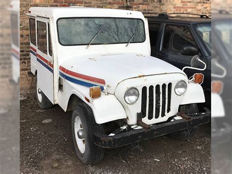 Arizona Special Delivery: 1977 Jeep DJ-5F | Barn Finds