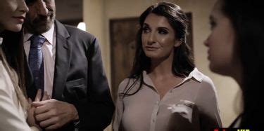 MILF Mom Shows To Bisex Teens How To Fuck Dads Big Cock Gia Paige Silvia Saige Avi Love