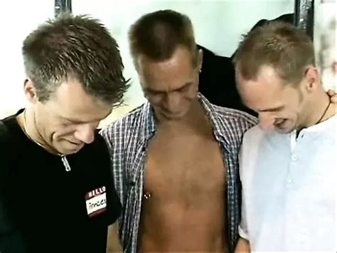 Vidéos porno pisse Gay gratuites xHamster