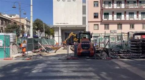 Youtg Net Cagliari Riapre Il Cantiere Di Piazza Repubblica A Fine