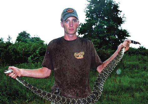 Largest Rattlesnake Ever Caught