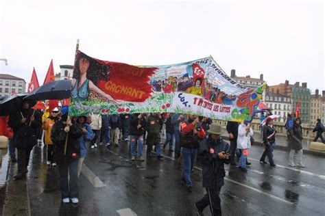 Photographes En Rh Ne Alpes Manifestation Du Er Mai Lyon