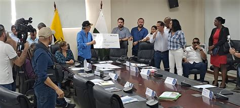 Gobierno Asigna Millones Para Obras De Emergencia En Cantones De