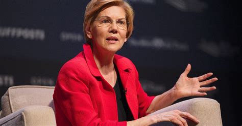 Elizabeth Warren Calls For Impeachment Process Against Trump The New