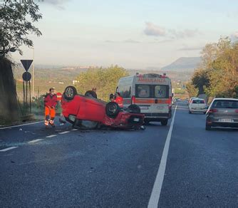 Pizzo Chiusa Lautostrada In Direzione Nord Causa Incidente La