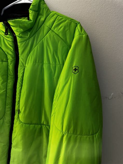 Victorinox Swiss Army Down Puffer Jacket Coat Green M Gem