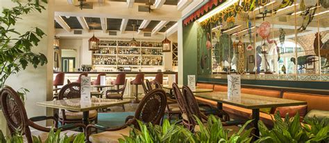 The Roost Bar | Brennan's Restaurant : A New Orleans Tradition Since 1946