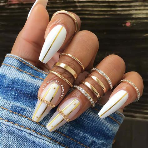 Best White And Gold Nails To Try Yourself Stayglam