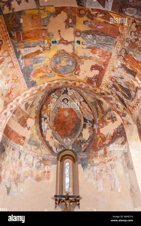 Pinturas románicas de la Iglesia de los Santos Justo y Pastor Segovia