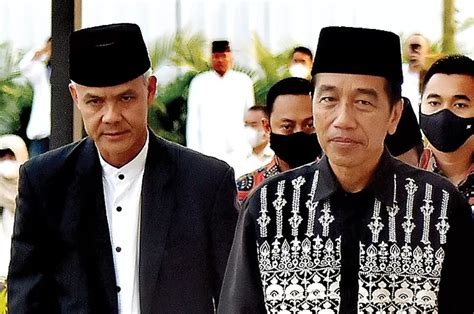 Pengamat Sebut Jokowi Ingin Duetkan Prabowo Dengan Ganjar Jawa Pos