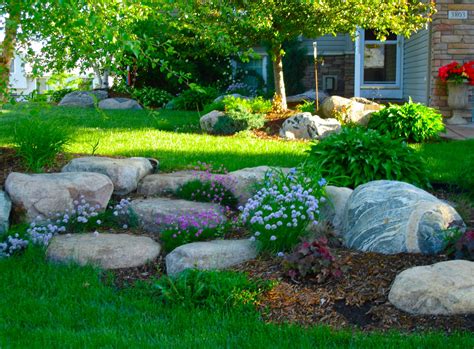 Boulder Backyard Landscape Design Ideas For Maximum Privacy Boulder