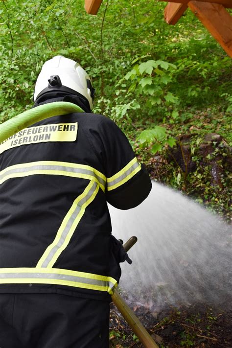 Fw Mk Waldbrand In Der Untergr Ne Presseportal