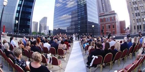 Renaissance Columbus Downtown Hotel Weddings